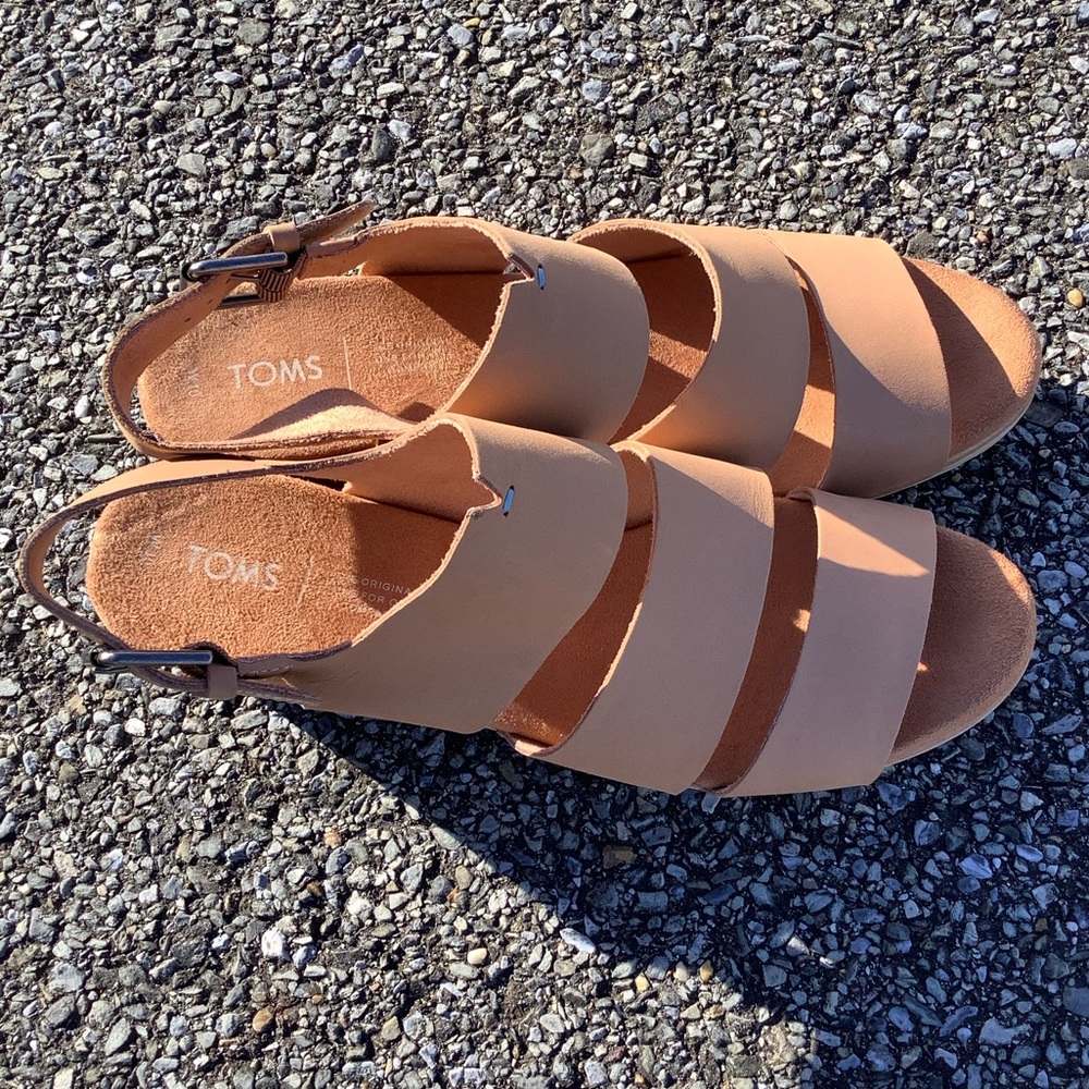 Toms Brown Suede Peep Toe Soft Sandals Size W10| High Block Heels